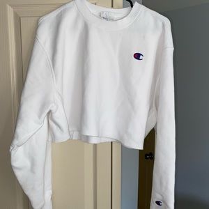 White Champion Cropped Sweatshirt
